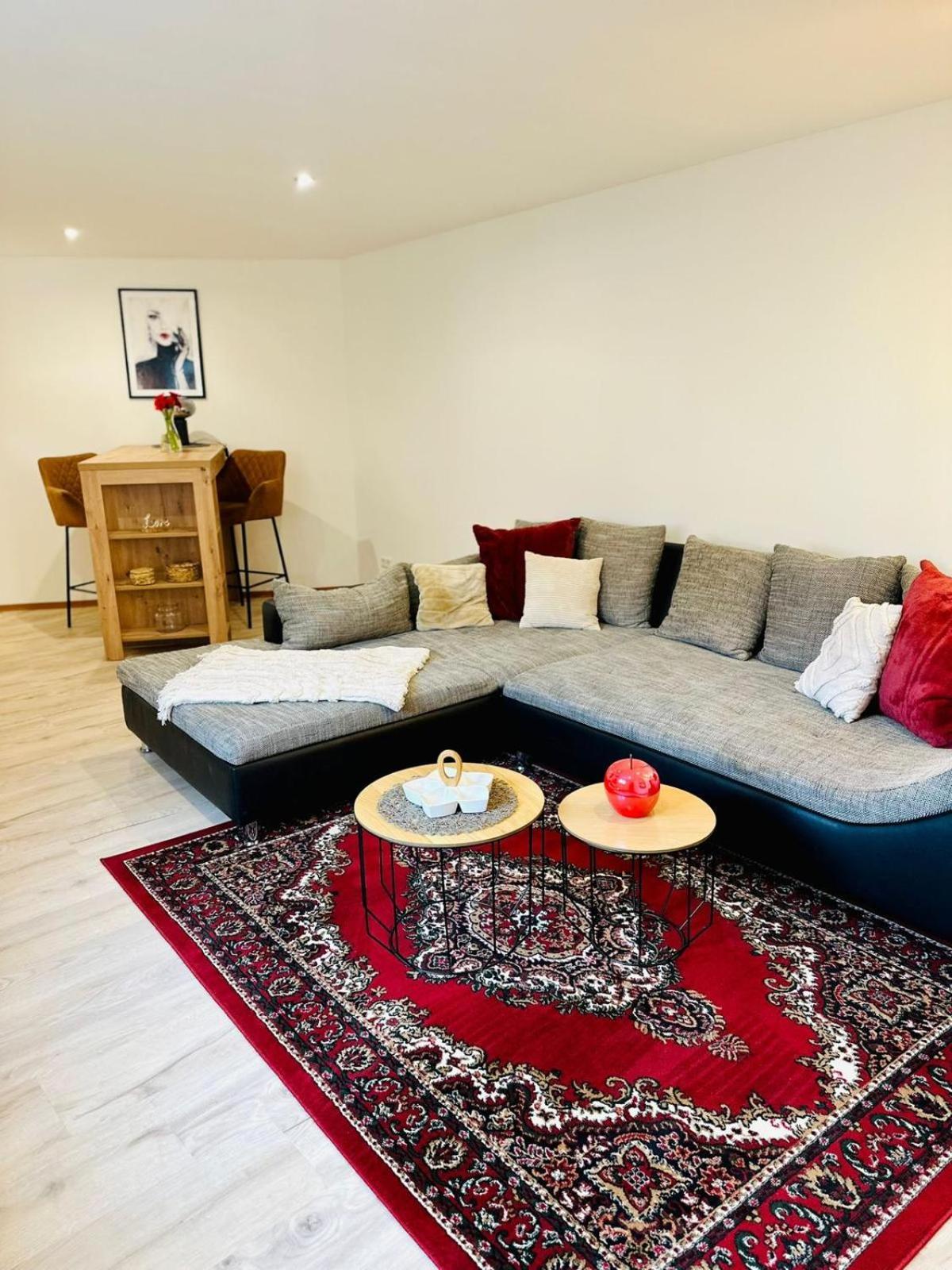 Lous Apartment *